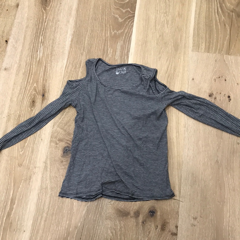 striped long sleeve with cut out shoulders